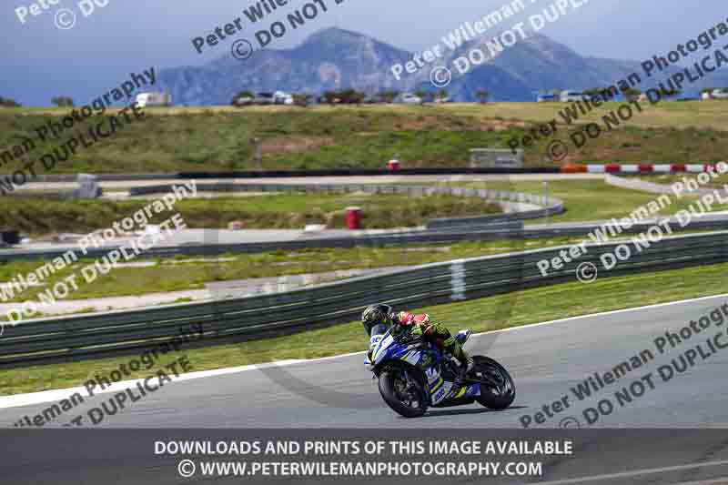 cadwell no limits trackday;cadwell park;cadwell park photographs;cadwell trackday photographs;enduro digital images;event digital images;eventdigitalimages;navarra;no limits trackdays;peter wileman photography;racing digital images;trackday digital images;trackday photos